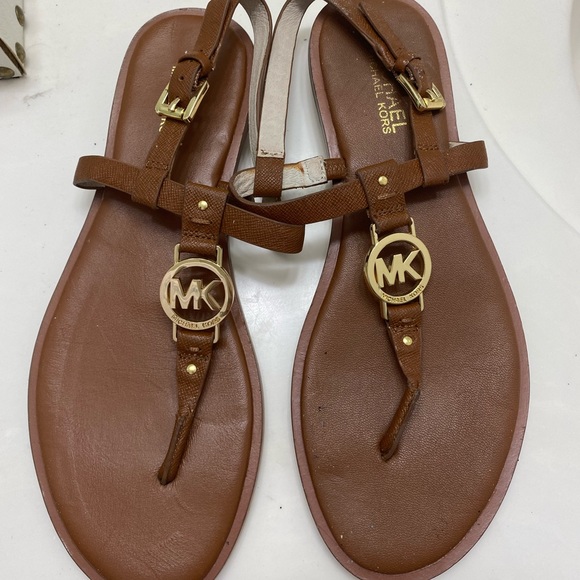Michael Kors sandals - Picture 1 of 3